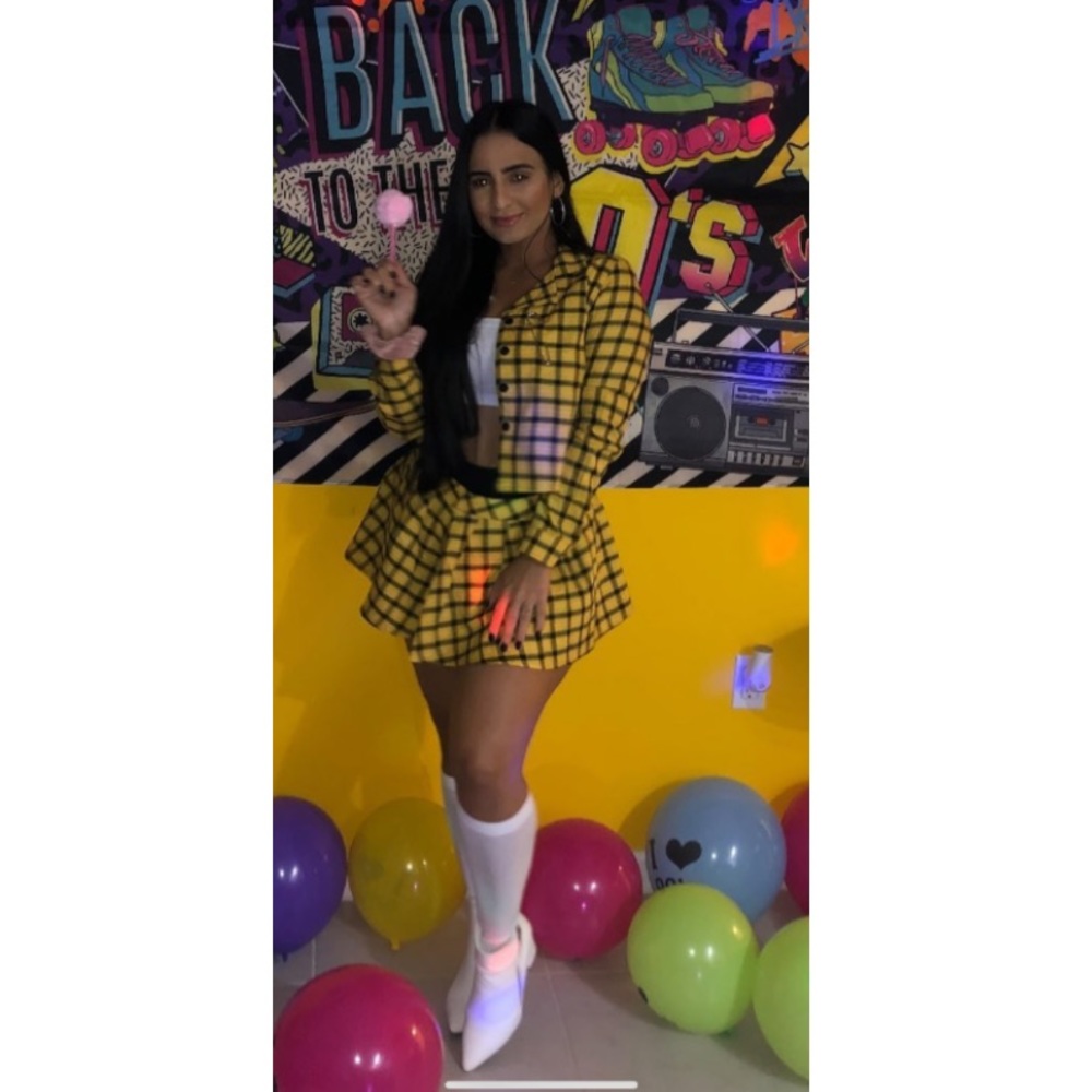CLUELESS COSTUME (SKIRT AND JACKET ONLY) SIZE M
